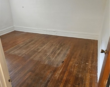 537 6th St - Photo Thumbnail 17