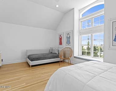 1 Pershing Boulevard - Photo Thumbnail 22
