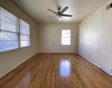 11332 Flamingo Lane - Photo Thumbnail 7