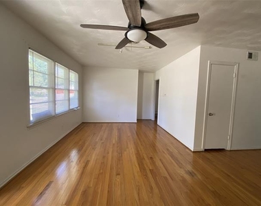 11332 Flamingo Lane - Photo Thumbnail 1