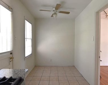 11332 Flamingo Lane - Photo Thumbnail 5