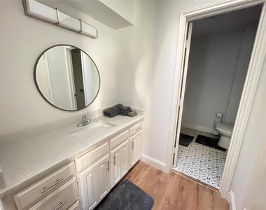 3805 Mediterranean Street - Photo Thumbnail 16