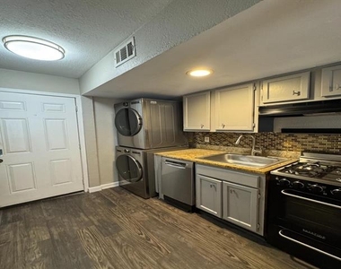 4335 Cedar Springs Road - Photo Thumbnail 8