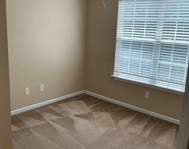 4980 Kotlik Drive - Photo Thumbnail 12