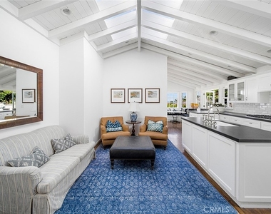 806 Emerald Bay - Photo Thumbnail 12