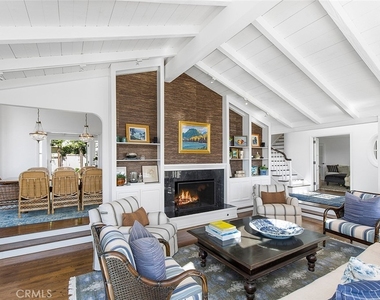 806 Emerald Bay - Photo Thumbnail 8
