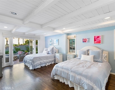806 Emerald Bay - Photo Thumbnail 22