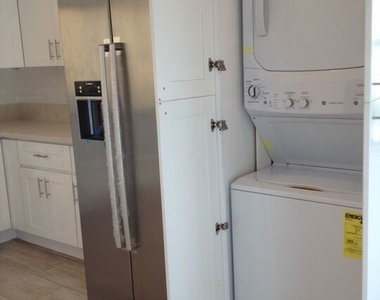 18203 Coastline Drive - Photo Thumbnail 24