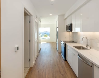 2000 Ardent Way - Photo Thumbnail 2