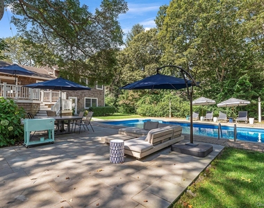 44 Midhampton Avenue - Photo Thumbnail 22
