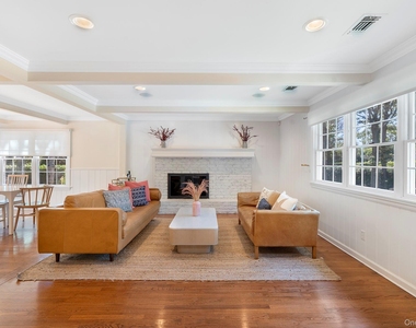 44 Midhampton Avenue - Photo Thumbnail 6