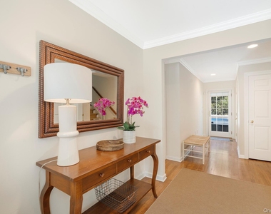 44 Midhampton Avenue - Photo Thumbnail 5