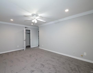 111 College Road - Photo Thumbnail 7