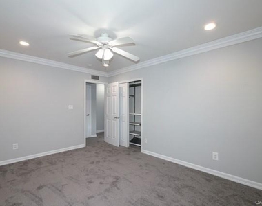 111 College Road - Photo Thumbnail 9