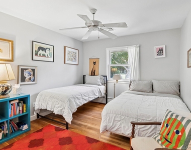 35 Bayberry Lane - Photo Thumbnail 12