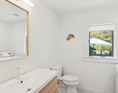 35 Bayberry Lane - Photo Thumbnail 9