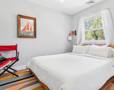 35 Bayberry Lane - Photo Thumbnail 13