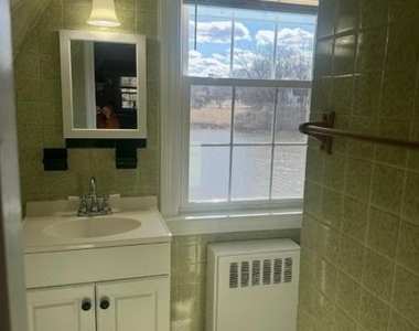 45 N Lakeside Drive - Photo Thumbnail 7