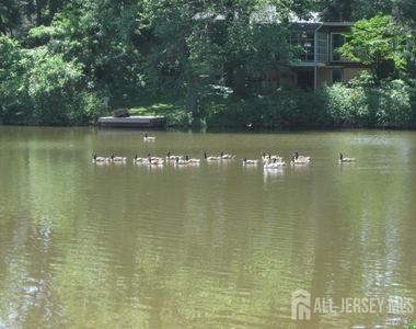 45 N Lakeside Drive - Photo Thumbnail 1