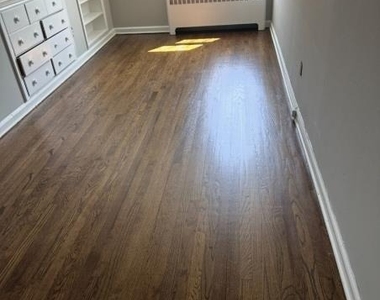 45 N Lakeside Drive - Photo Thumbnail 9