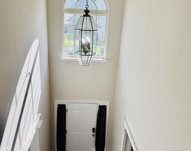 2902 Framer Lane - Photo Thumbnail 19