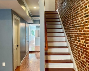 1904 Bank Street - Photo Thumbnail 6