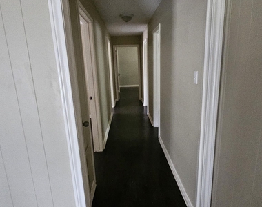 3303 Roaming Woods Lane - Photo Thumbnail 5