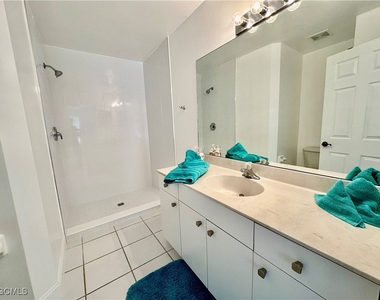 3627 Pine Oak Circle - Photo Thumbnail 26
