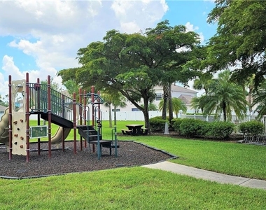 3627 Pine Oak Circle - Photo Thumbnail 46