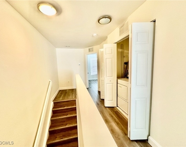 3627 Pine Oak Circle - Photo Thumbnail 20
