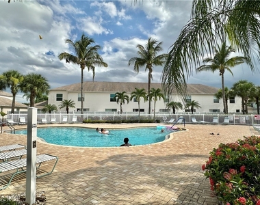 3627 Pine Oak Circle - Photo Thumbnail 39