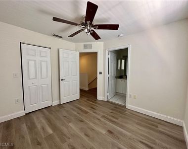 3627 Pine Oak Circle - Photo Thumbnail 22
