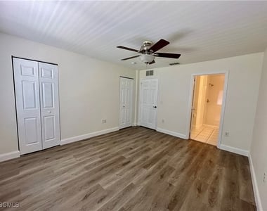 3627 Pine Oak Circle - Photo Thumbnail 24