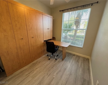 14970 Vista View Way - Photo Thumbnail 18