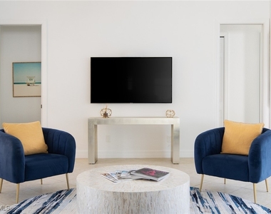 982 Tivoli Court - Photo Thumbnail 10