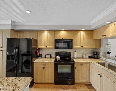 1150 Yesica Ann Circle - Photo Thumbnail 6