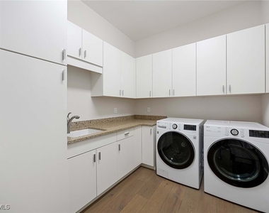 9171 Mercato Lane - Photo Thumbnail 30