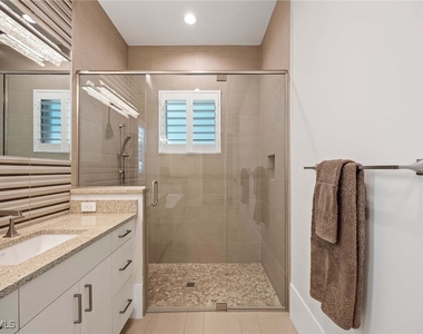 9171 Mercato Lane - Photo Thumbnail 16