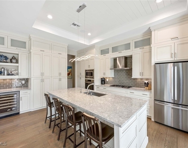 9171 Mercato Lane - Photo Thumbnail 6