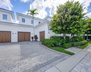 9171 Mercato Lane - Photo Thumbnail 35