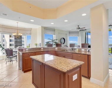 23750 Via Trevi Way - Photo Thumbnail 21