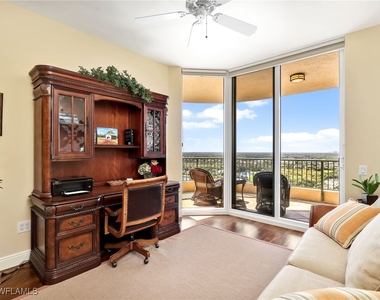 23750 Via Trevi Way - Photo Thumbnail 16