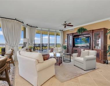 23750 Via Trevi Way - Photo Thumbnail 46