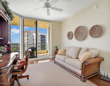 23750 Via Trevi Way - Photo Thumbnail 15