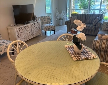 1950 W Crown Pointe Boulevard - Photo Thumbnail 18