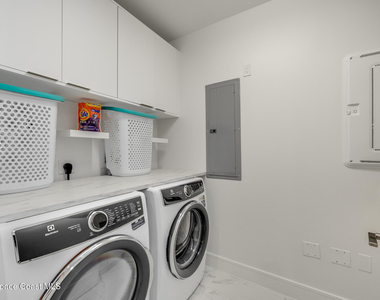 65 N Atlantic Avenue - Photo Thumbnail 14