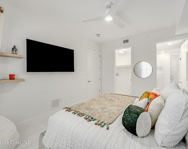 65 N Atlantic Avenue - Photo Thumbnail 12