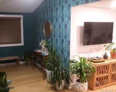 8 Clinton Avenue - Photo Thumbnail 17