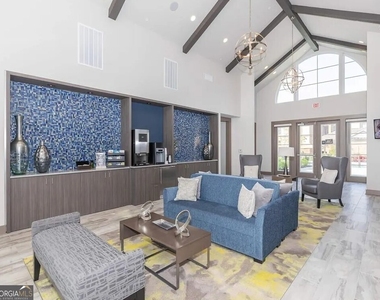 2080 One White Oak Lane - Photo Thumbnail 29
