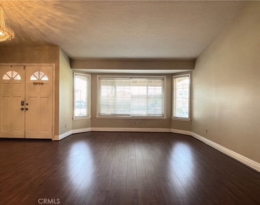 20665 Fuero Drive - Photo Thumbnail 7